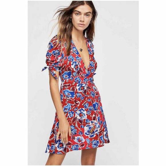 Free People Red Glow Up Mini Dress Floral Red Blue V-neck Size 10 V15 - Picture 2 of 9